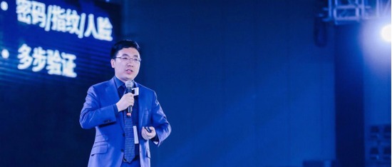 趣链科技创始人李伟：每一次选择，看的都不止一步