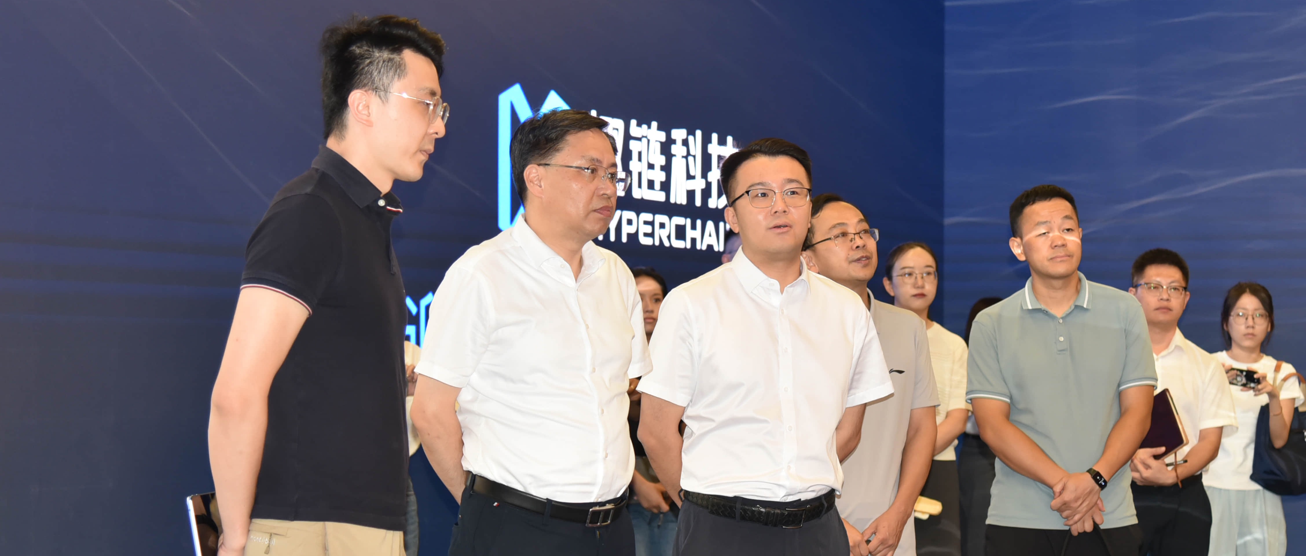 浙江省海洋经济发展厅党组书记、厅长杨胜杰一行莅临趣链科技调研，探索海洋数据安全可信流通新路径